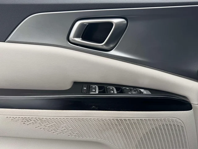 SEMINUEVOS KIA Carnival a Estados en autogozo