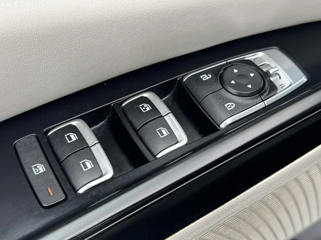 SEMINUEVOS KIA Carnival a Estados en autogozo