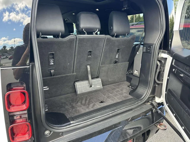 SEMINUEVOS LAND ROVER Defender a Estados en autogozo