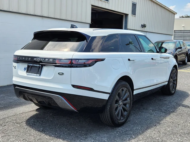 SEMINUEVOS LAND ROVER Range Rover Velar at  Reading in Piazza Acura of Reading