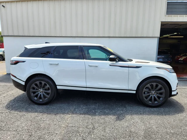 SEMINUEVOS LAND ROVER Range Rover Velar at  Reading in Piazza Acura of Reading
