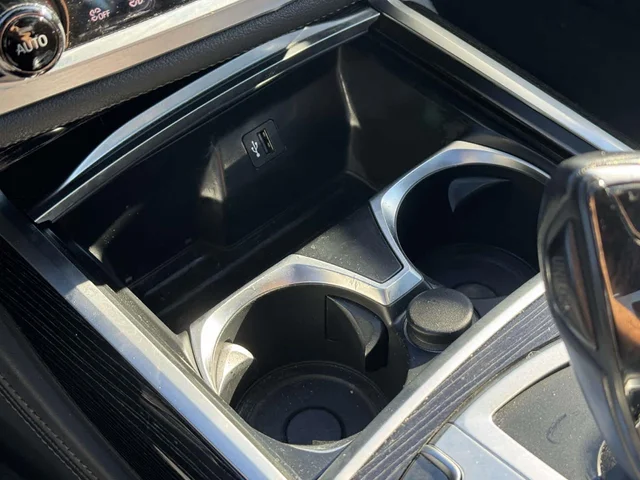 SEMINUEVOS BMW 750i a Estados en autogozo