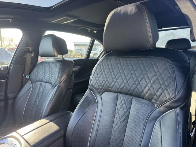 SEMINUEVOS BMW 750i a Estados en autogozo
