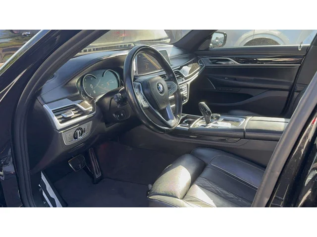 SEMINUEVOS BMW 750i a Estados en autogozo
