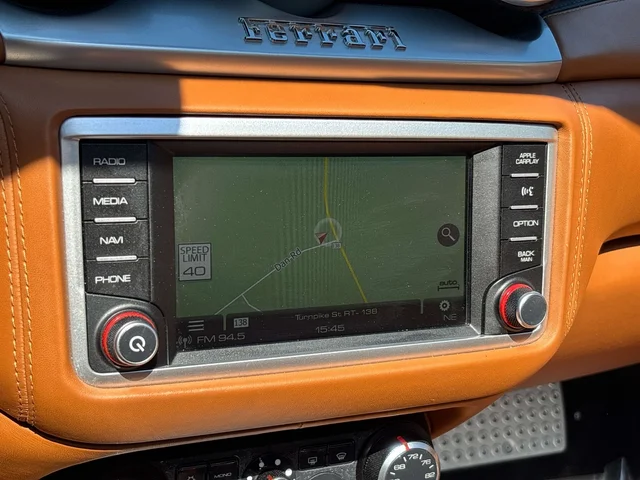 SEMINUEVOS FERRARI California a Estados en autogozo