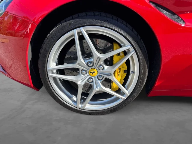 SEMINUEVOS FERRARI California a Estados en autogozo