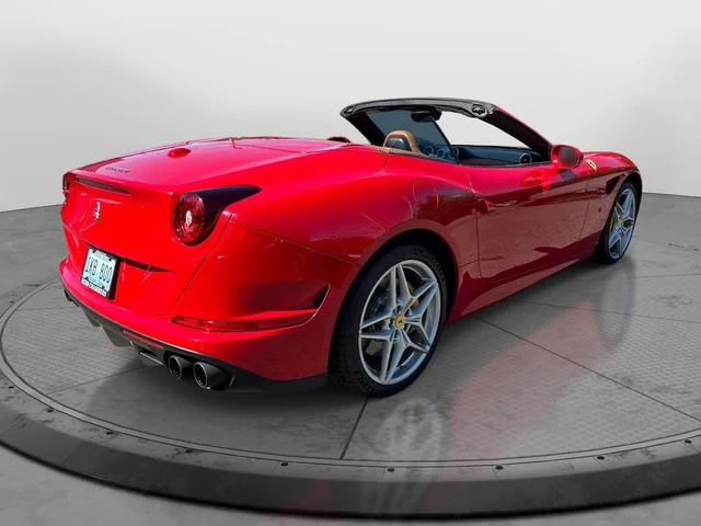 SEMINUEVOS FERRARI California a Estados en autogozo