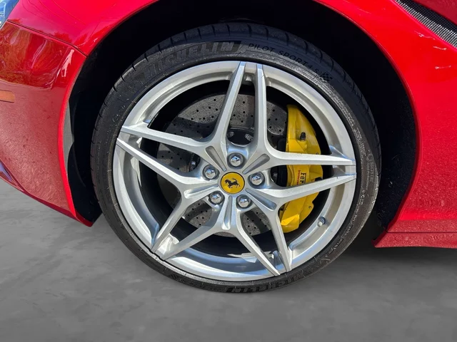 SEMINUEVOS FERRARI California a Estados en autogozo
