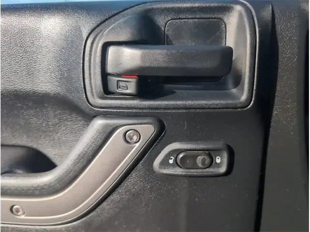 SEMINUEVOS JEEP Wrangler a National City en Cumming Chevrolet