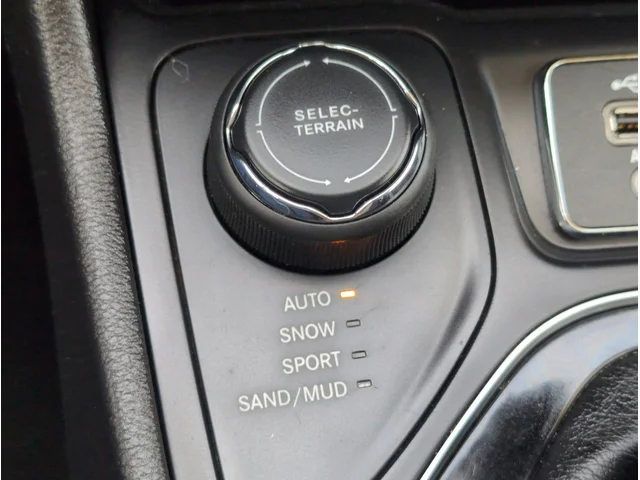 SEMINUEVOS JEEP Cherokee a National City en Cumming Chevrolet
