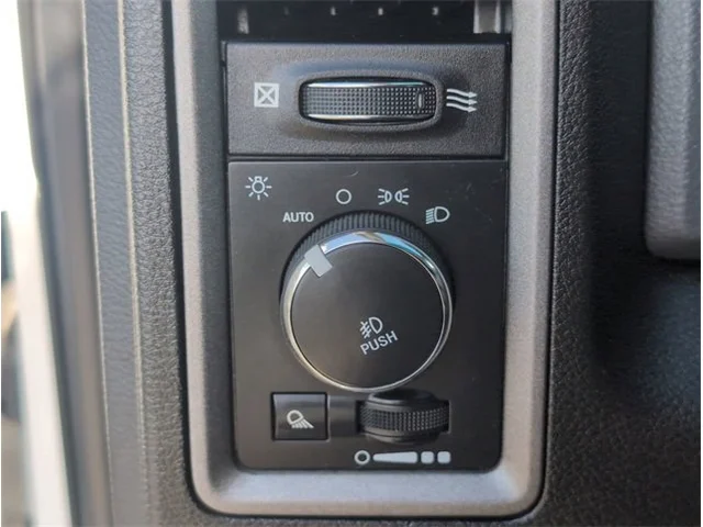 SEMINUEVOS RAM 1500 Classic a National City en Cumming Chevrolet