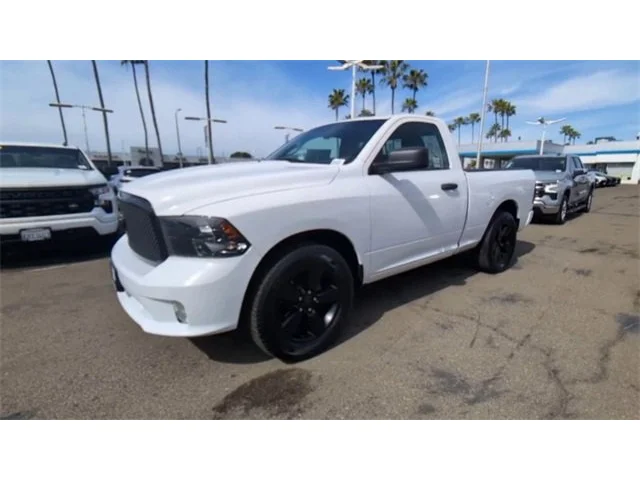 SEMINUEVOS RAM 1500 Classic a National City en Cumming Chevrolet