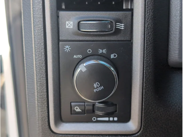 SEMINUEVOS RAM 1500 Classic a National City en Cumming Chevrolet