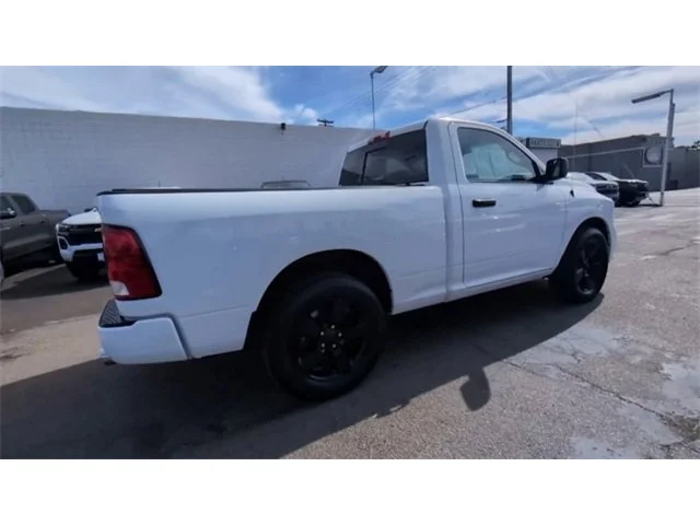 SEMINUEVOS RAM 1500 Classic a National City en Cumming Chevrolet