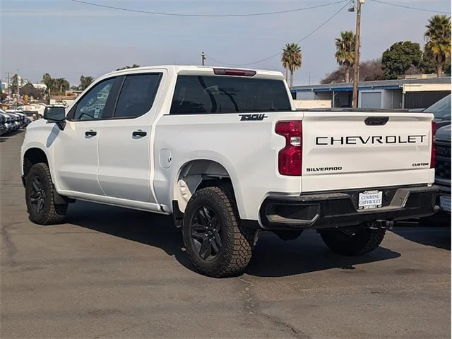 Nuevos CHEVROLET SILVERADO 1500 à National City chez Cumming Chevrolet