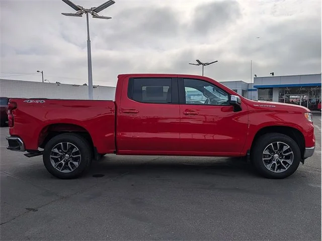 Nuevos CHEVROLET SILVERADO 1500 à National City chez Cumming Chevrolet