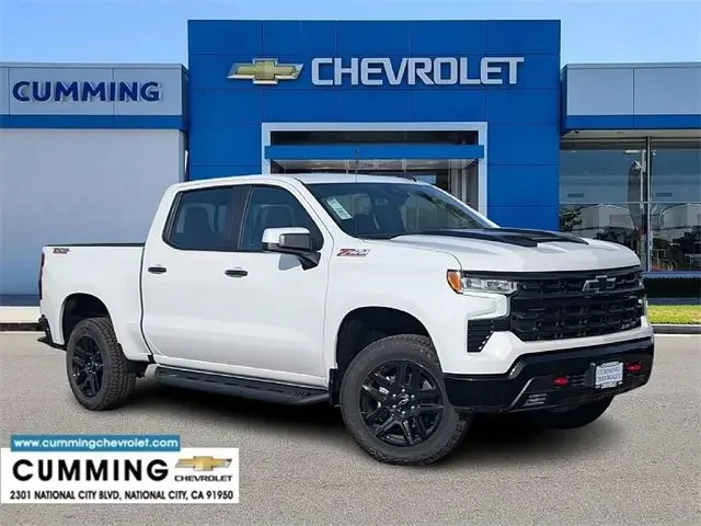 Nuevos CHEVROLET SILVERADO 1500 à National City chez Cumming Chevrolet