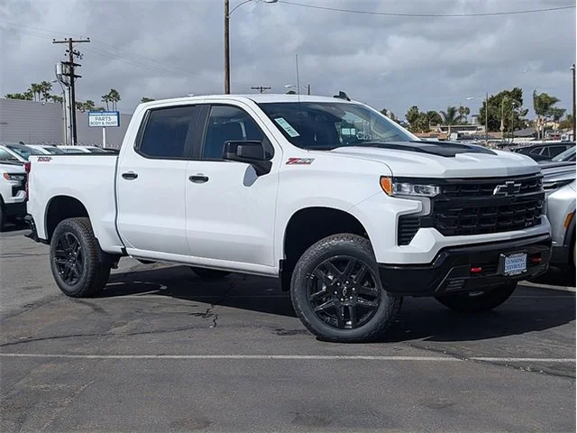 Nuevos CHEVROLET SILVERADO 1500 à National City chez Cumming Chevrolet