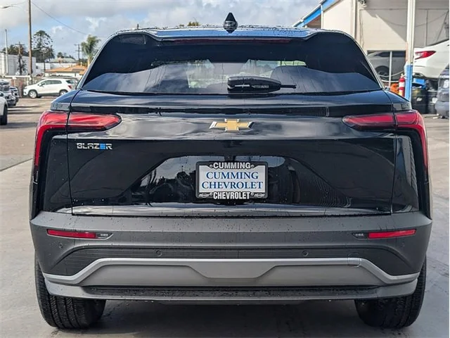 Nuevos CHEVROLET BLAZER EV à National City chez Cumming Chevrolet