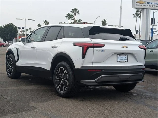 Nuevos CHEVROLET BLAZER EV à National City chez Cumming Chevrolet