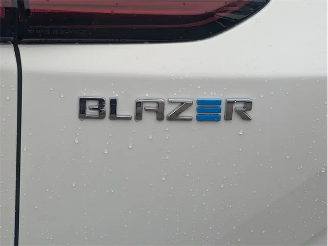 Nuevos CHEVROLET BLAZER EV à National City chez Cumming Chevrolet
