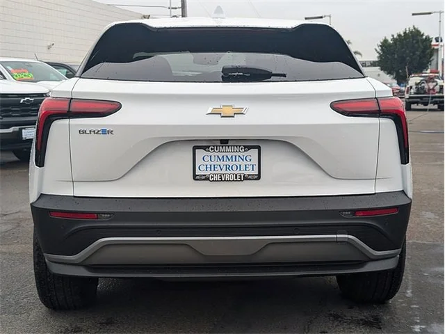 Nuevos CHEVROLET BLAZER EV à National City chez Cumming Chevrolet