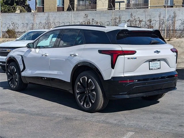 Nuevos CHEVROLET BLAZER EV à National City chez Cumming Chevrolet