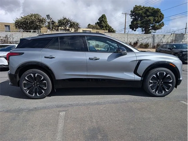Nuevos CHEVROLET BLAZER EV à National City chez Cumming Chevrolet