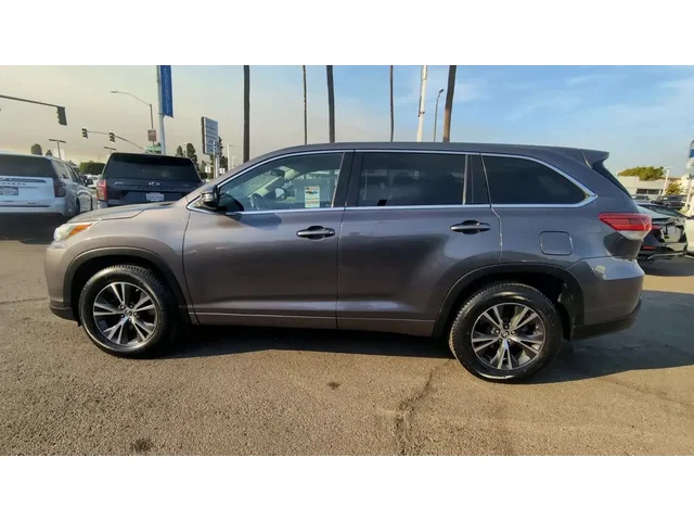 SEMINUEVOS TOYOTA Highlander a National City en Cumming Chevrolet