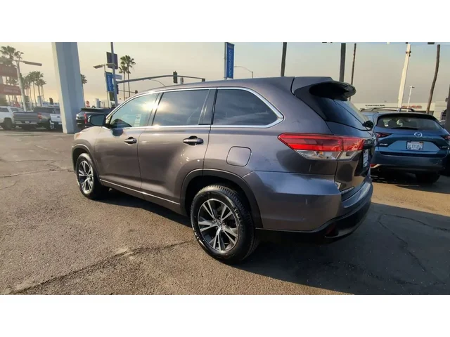 SEMINUEVOS TOYOTA Highlander a National City en Cumming Chevrolet