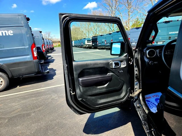 SEMINUEVOS JEEP Wrangler at Columbus in Bob Caldwell Chrysler Jeep Dodge Ram