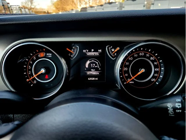 SEMINUEVOS JEEP Wrangler at Columbus in Bob Caldwell Chrysler Jeep Dodge Ram
