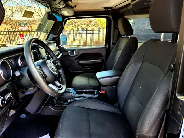 SEMINUEVOS JEEP Wrangler at Columbus in Bob Caldwell Chrysler Jeep Dodge Ram