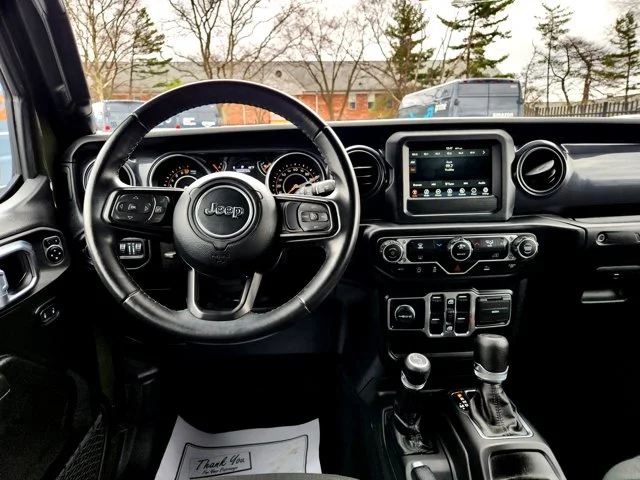 SEMINUEVOS JEEP Wrangler Unlimited at Columbus in Bob Caldwell Chrysler Jeep Dodge Ram