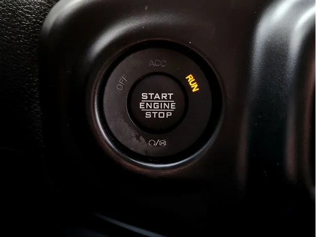 SEMINUEVOS JEEP Wrangler Unlimited at Columbus in Bob Caldwell Chrysler Jeep Dodge Ram