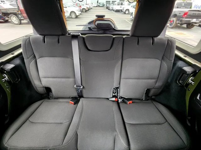 SEMINUEVOS JEEP Wrangler Unlimited at Columbus in Bob Caldwell Chrysler Jeep Dodge Ram