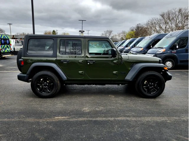 SEMINUEVOS JEEP Wrangler Unlimited at Columbus in Bob Caldwell Chrysler Jeep Dodge Ram