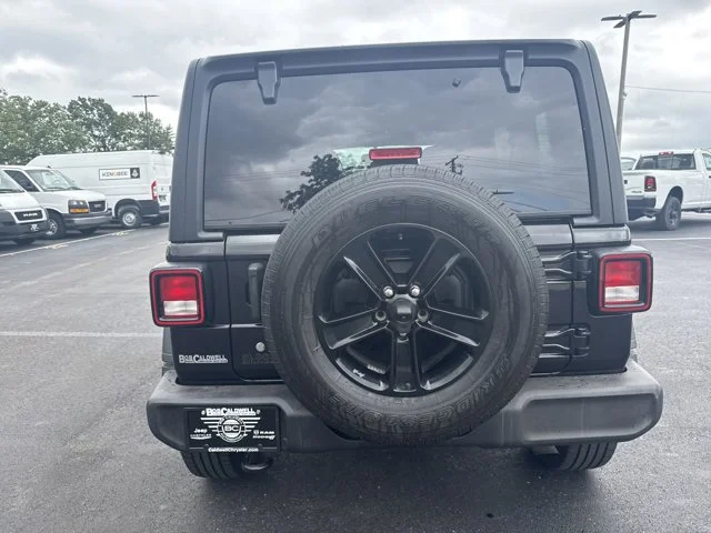 SEMINUEVOS JEEP Wrangler Unlimited at Columbus in Bob Caldwell Chrysler Jeep Dodge Ram