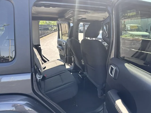 SEMINUEVOS JEEP Wrangler at Columbus in Bob Caldwell Chrysler Jeep Dodge Ram