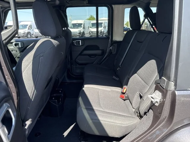 SEMINUEVOS JEEP Wrangler at Columbus in Bob Caldwell Chrysler Jeep Dodge Ram
