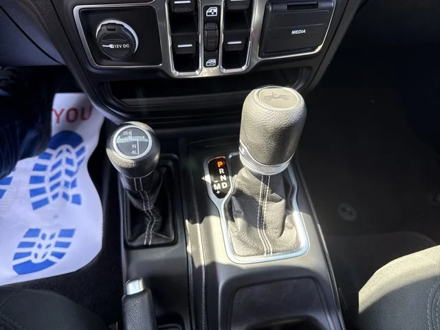 SEMINUEVOS JEEP Wrangler at Columbus in Bob Caldwell Chrysler Jeep Dodge Ram