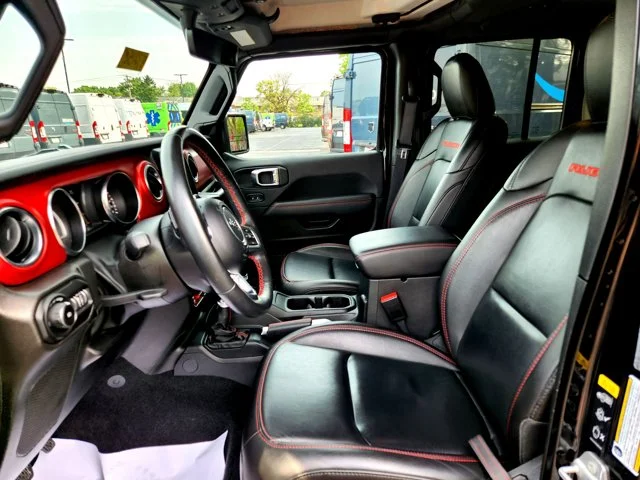SEMINUEVOS JEEP Wrangler at Columbus in Bob Caldwell Chrysler Jeep Dodge Ram