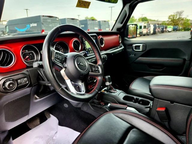 SEMINUEVOS JEEP Wrangler at Columbus in Bob Caldwell Chrysler Jeep Dodge Ram