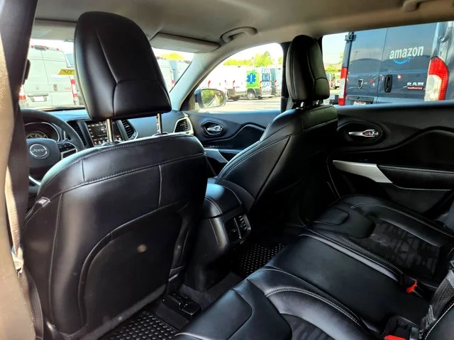 SEMINUEVOS JEEP Cherokee at Columbus in Bob Caldwell Chrysler Jeep Dodge Ram