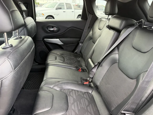 SEMINUEVOS JEEP Cherokee a Estados en autogozo