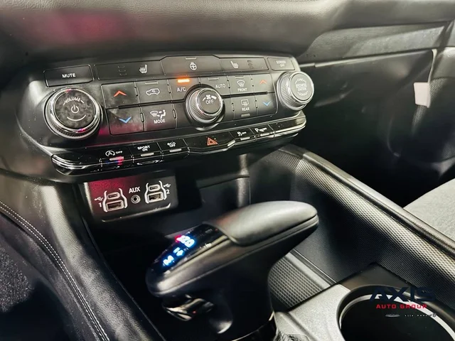 SEMINUEVOS DODGE Durango a Estados en autogozo