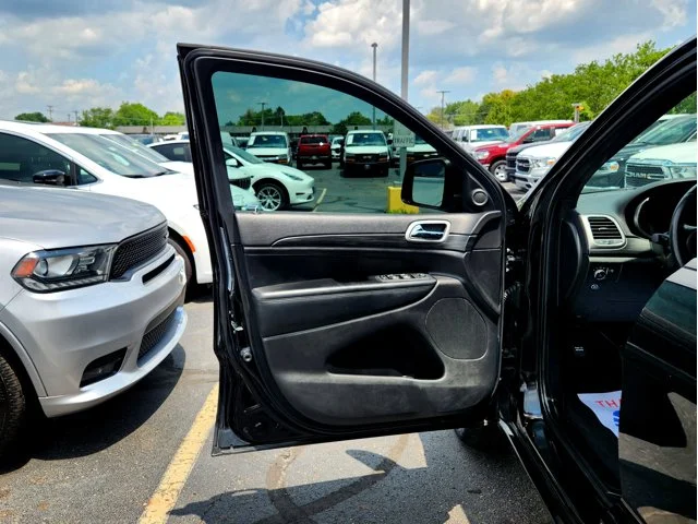 SEMINUEVOS JEEP Grand Cherokee at Columbus in Bob Caldwell Chrysler Jeep Dodge Ram