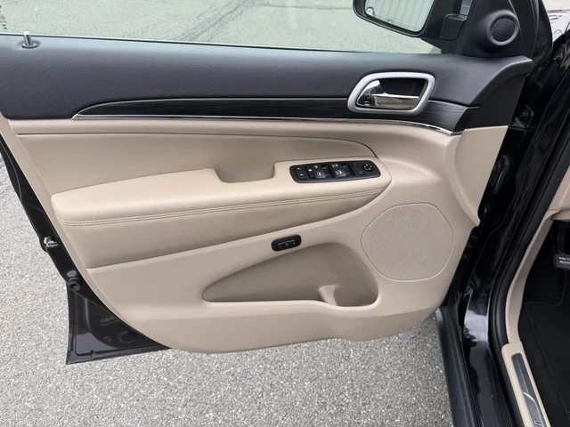 SEMINUEVOS JEEP Grand Cherokee a Estados en autogozo
