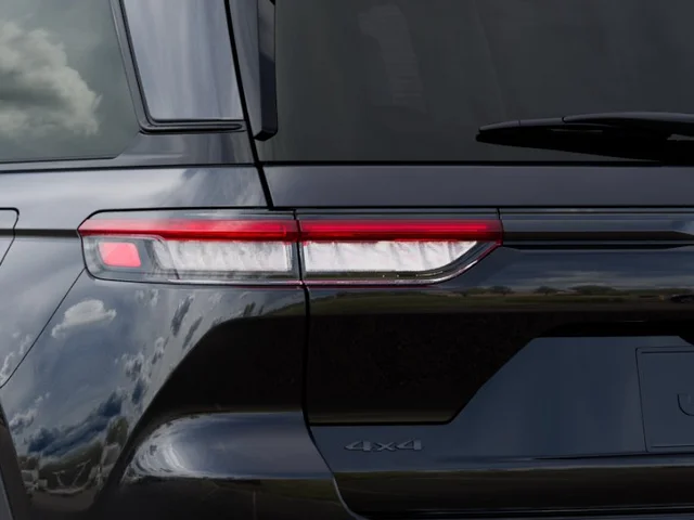 Nuevos JEEP GRAND CHEROKEE à Estados chez autogozo