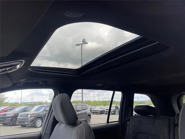 SEMINUEVOS JEEP Grand Cherokee a Estados en autogozo